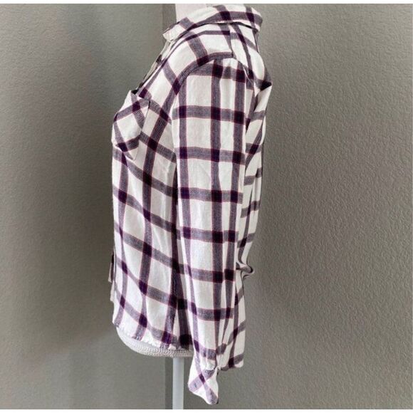 Rails Hunter White, Red, & Navy Blue Plaid Flannel Shirt Small - Picture 2 of 8